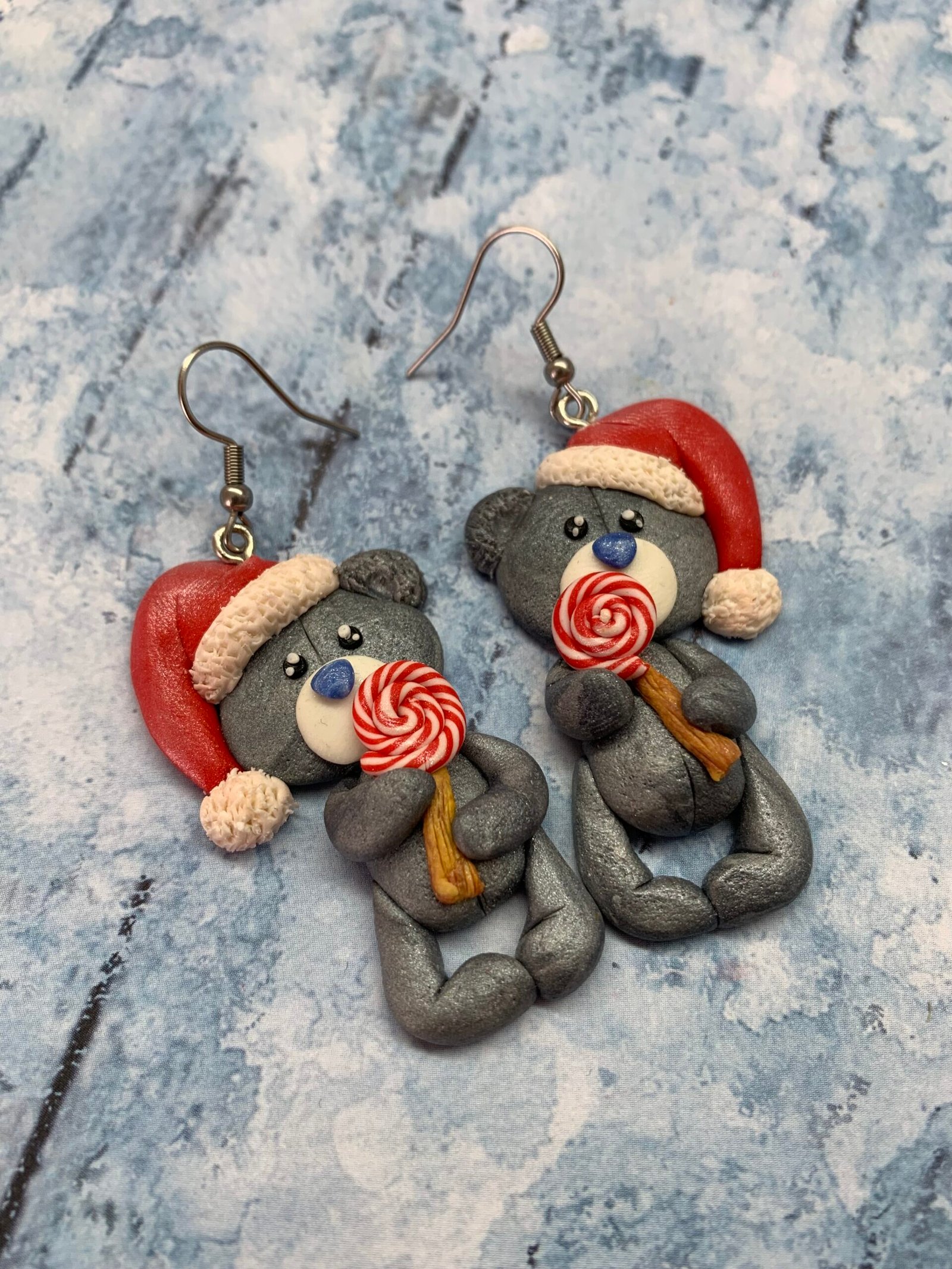 Lógós karácsonyi mackó fülbevaló