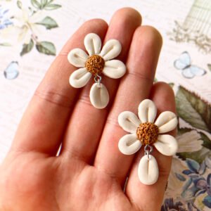 Beszúrós nagy margaréta fülbevaló