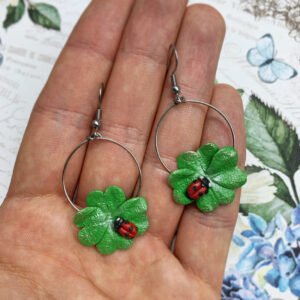 Szerencsehozó lóherés katicabogár - lógós fülbevaló