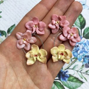 Orchidea varázs lógós fülbevaló