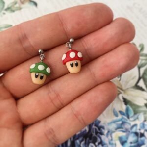 Piros-zöld gombák -lógós fülbevaló