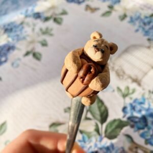 Kávés Maci Kiskanál – A Kávérajongók Bájos Társasága