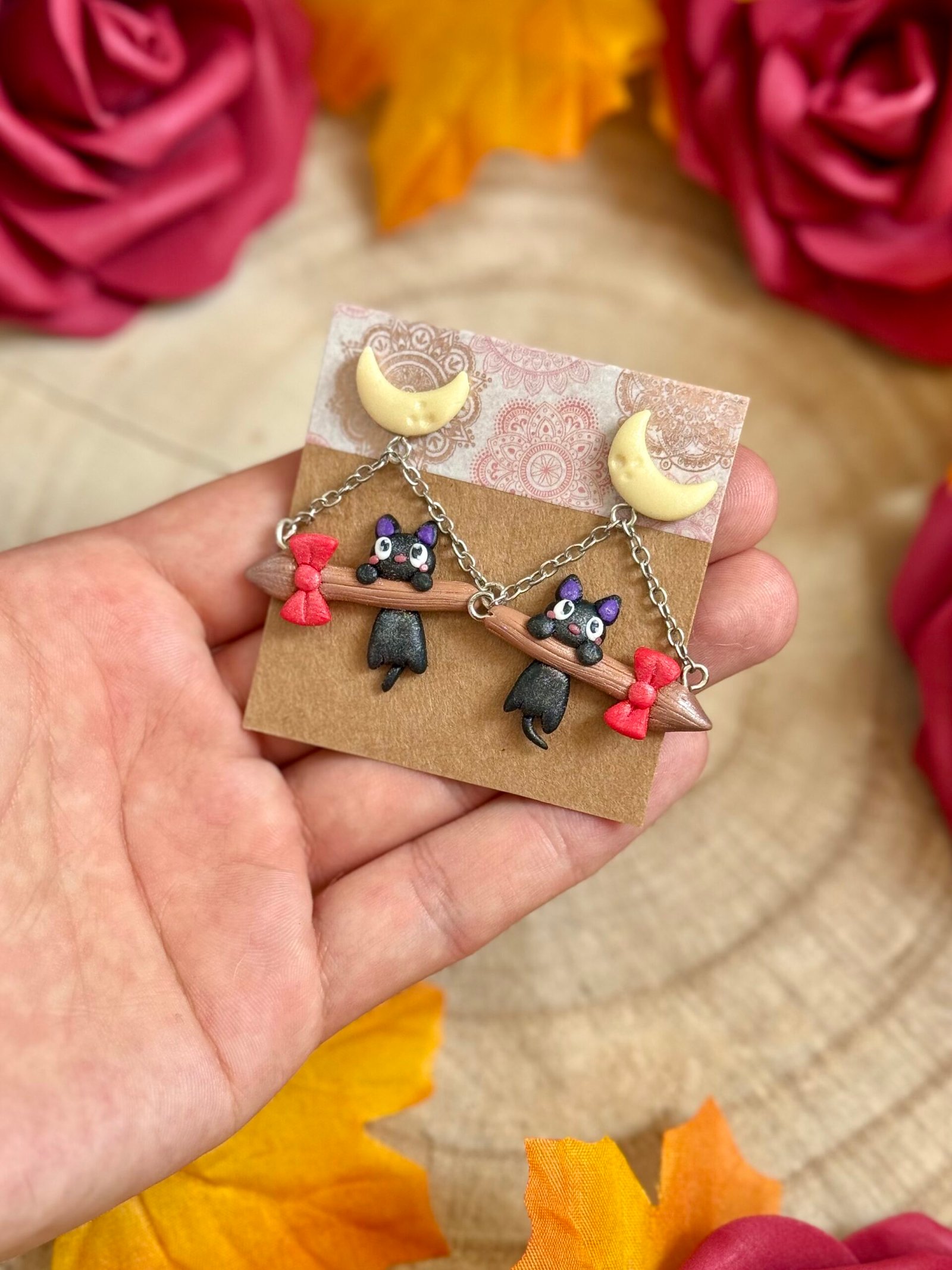 🧹 Repülő Boszorkánymacska Fülbevaló