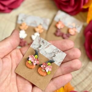 Őszi Manó Fülbevaló Virágokkal